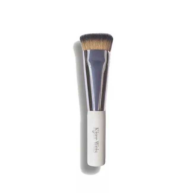 KJAER WEIS Buffer Glow Vegan Makeup Brush Buy Online