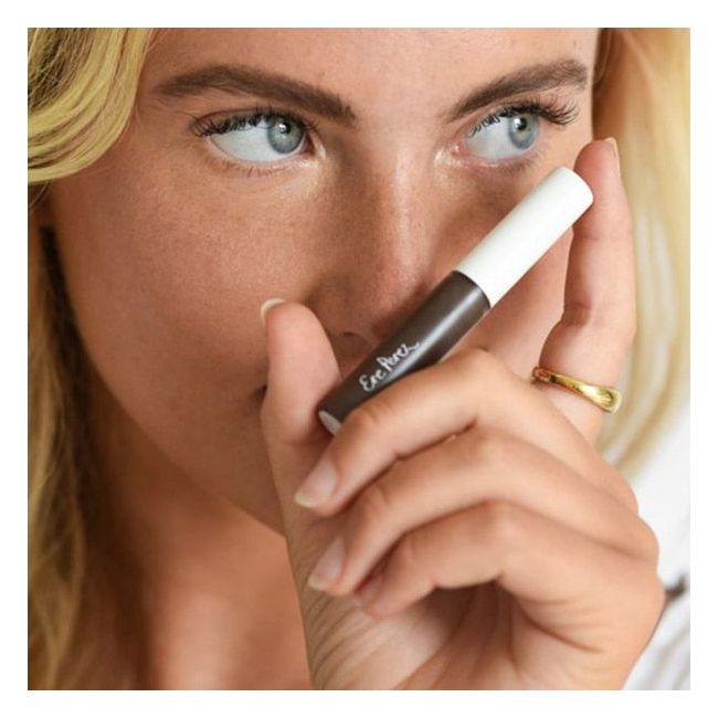 Mascara Sourcils Argan Brow Hero Ere Perez Mannequin2