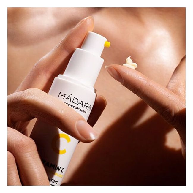 Madara's Regenerating Illuminating With Vitamin C Organic Face Cream Lifestyle2