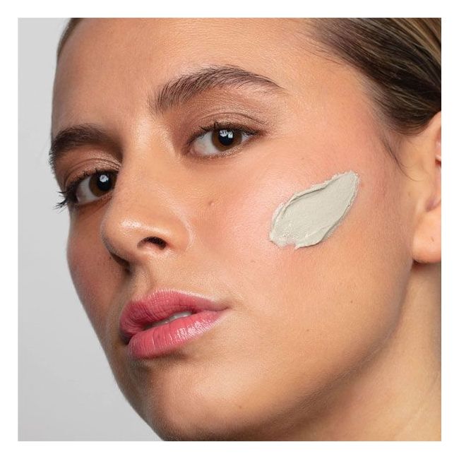 Antipodes' Organic Halo Skin Brightening Mask Model