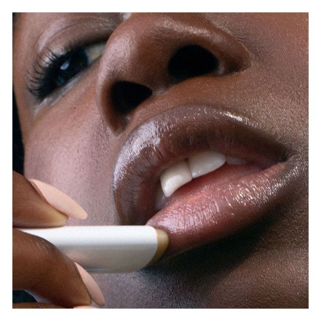 Kosasport's tinted lip balm Lipfuel baseline model