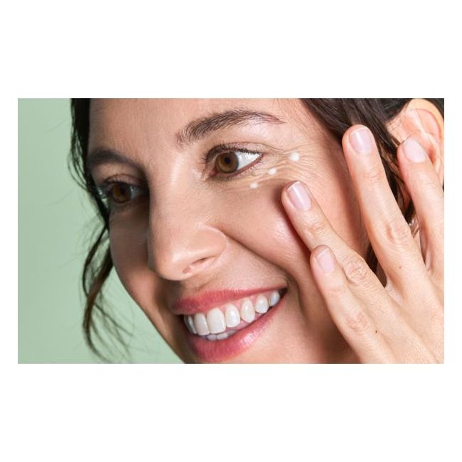 Tata Harper's Superkind Bio-Barrier Eye Cream Application