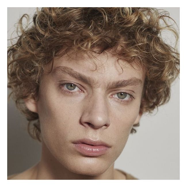 Kjaer Weis' Brow Gel Blonde Eyebrow mascara Model