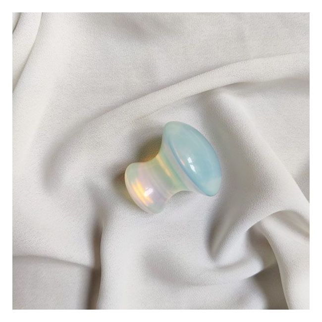 MonCornerB's Opal Gua Sha Mushroom Lifestyle Silk