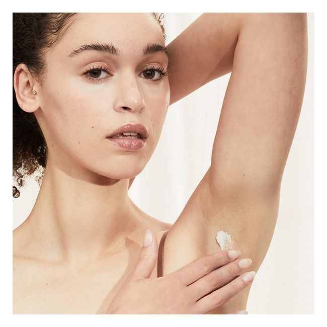 Aurelia London's Botanical natural deodorant Model