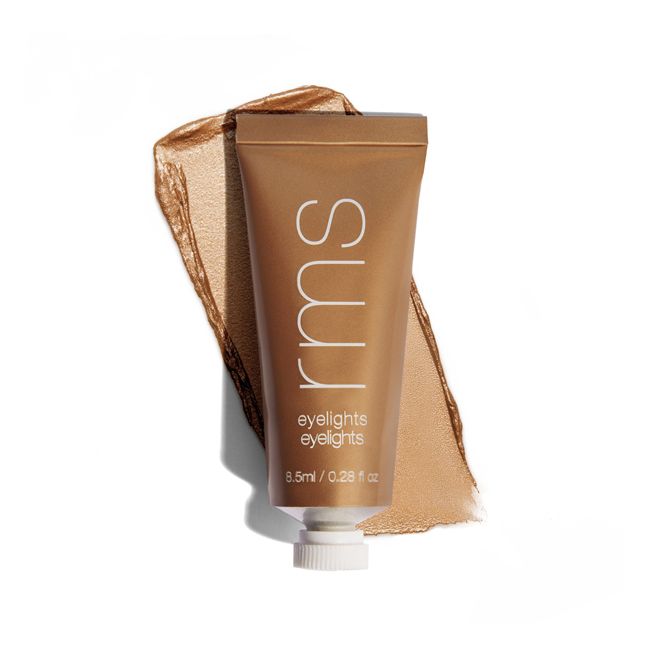 RMS Beauty's Eyelights Cream Eyeshadow Flare Application
