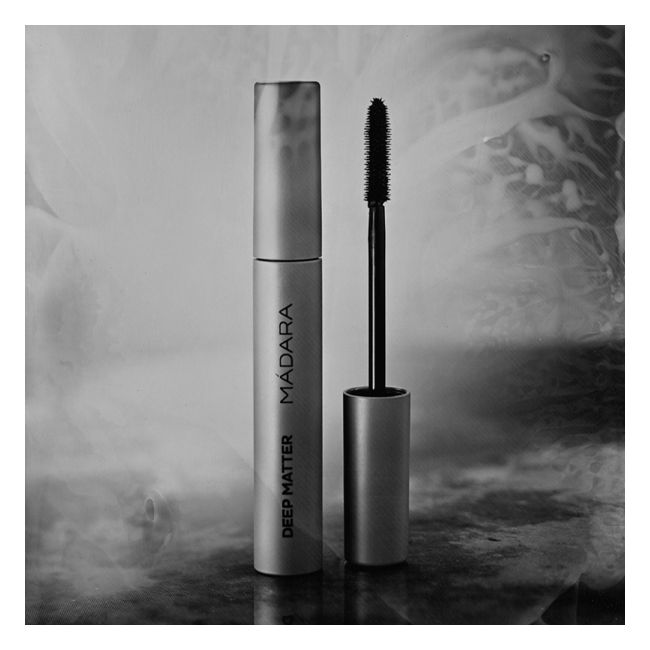 Madara's Deep Matter Bold Volume Natural mascara Lifestyle