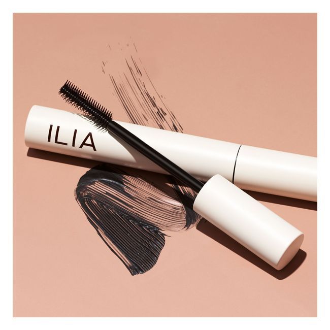 Ilia's Limitless Lash Mascara Lifestyle