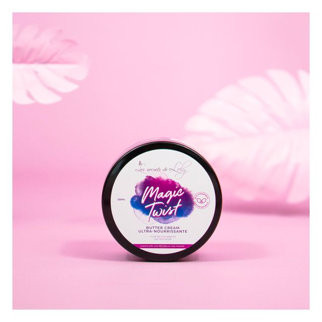 Les Secrets de Loly's Magic Twist Dry hair cream Lifestyle