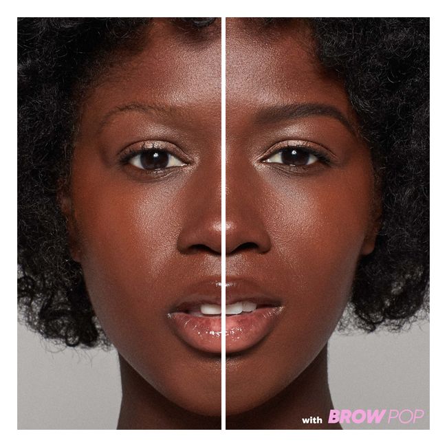 Kosas' Brow Pop Black Eyebrow pencil Model