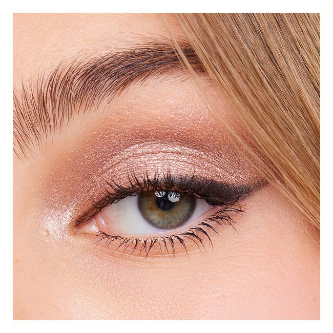 RMS Beauty's Kohl black eye pencil Application
