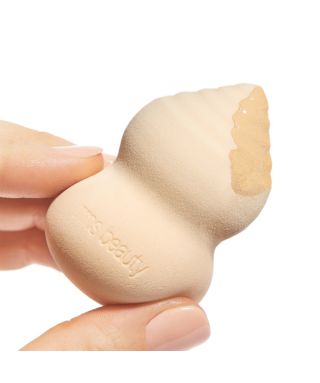 Skin2Skin makeup sponge