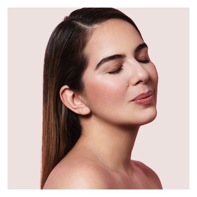 Tata Harper's Lovely Cream blush Model