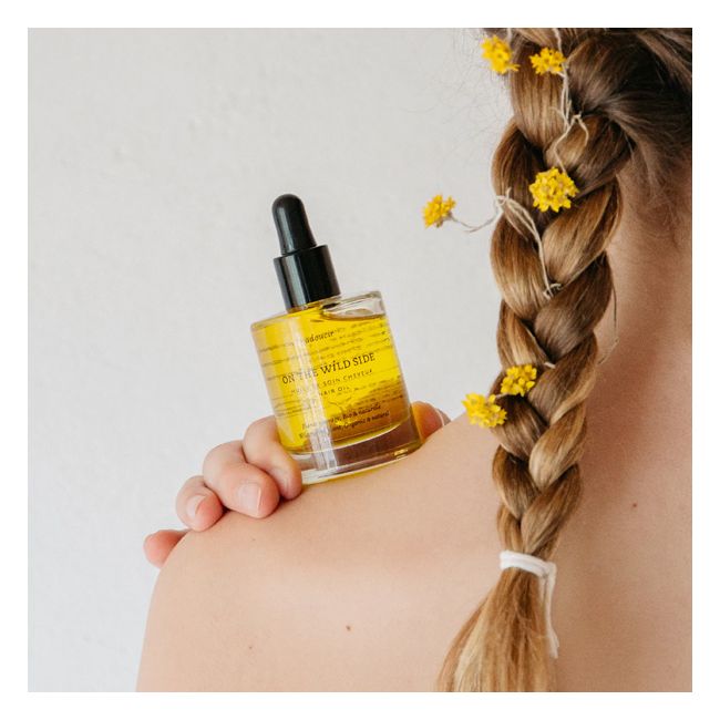 On The Wild Side's Hair Oil Model