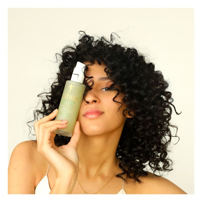 Gel cheveux naturel Aloe vera Rahua Application Mannequin