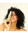 Gel cheveux naturel Aloe vera Rahua Application Mannequin
