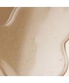 Base de teint lissante True Skin Radiant Serum Ilia Beauty Texture Close up