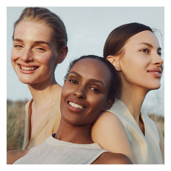 Kjaer Weis' The Beautiful Tint Tinted hydrating cream Models