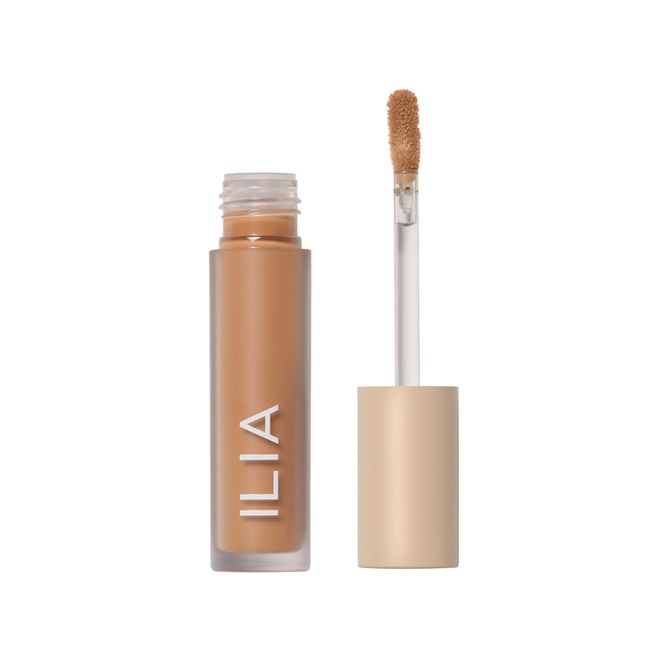 Ilia Beauty's Adobe Liquid eyeshadow