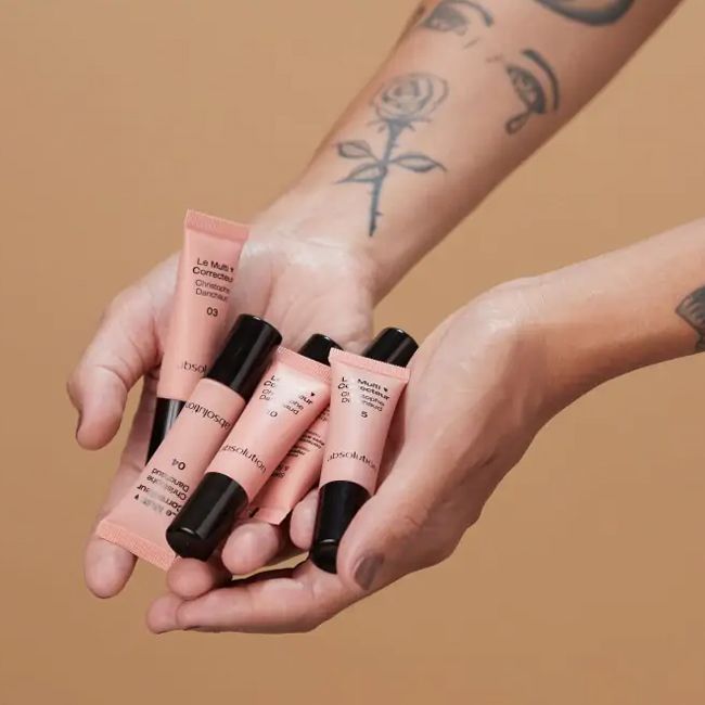 Absolution's The Multicorrector Organic concealer Pack