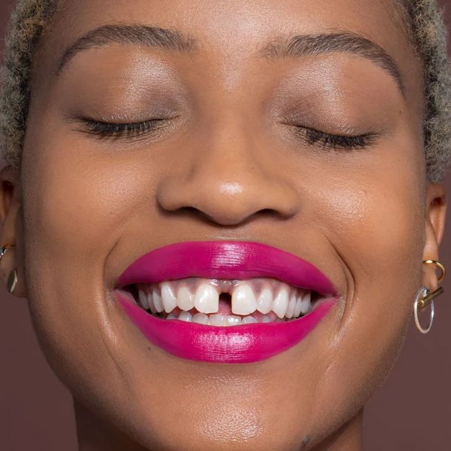 Rouge à lèvres Color Block Ilia Knockout lifestyle