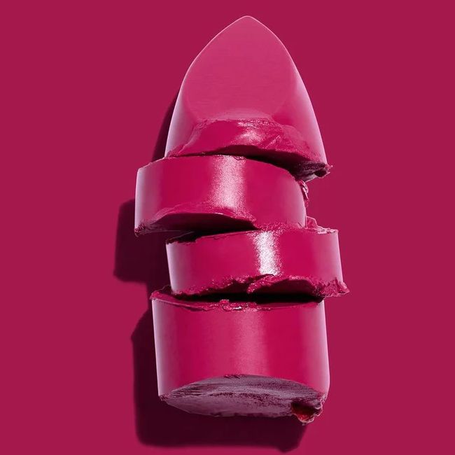 Rouge à lèvres Color Block Ilia knockout texture