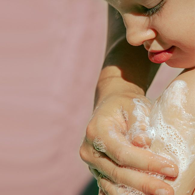 Madara's Kind Baby Gentle Wash Application