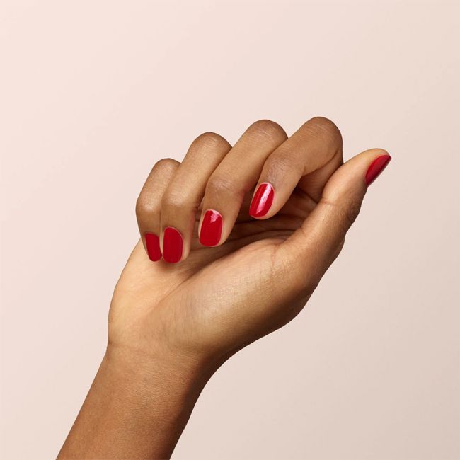 Vernis Manucurist LED Green Flash Red Cherry Application