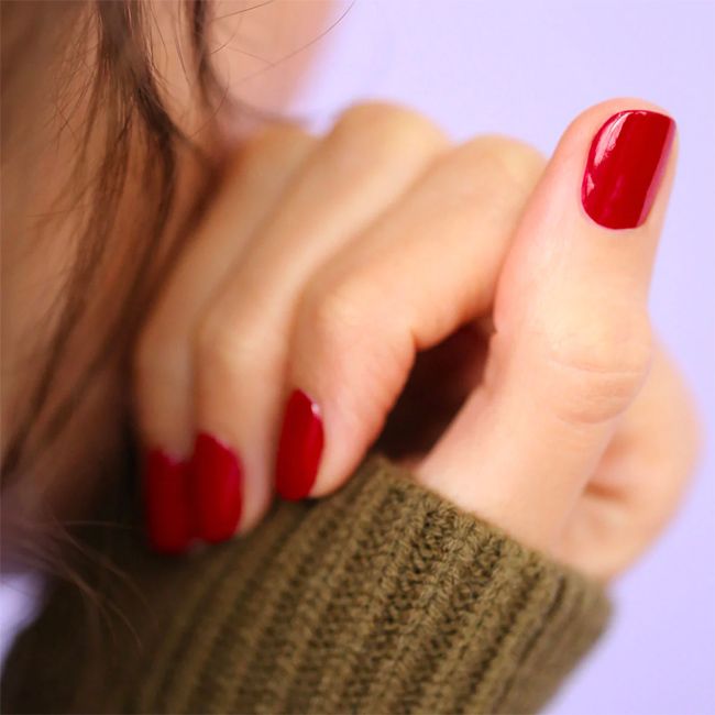 Vernis Manucurist LED Green Flash Red Cherry Cosmétique