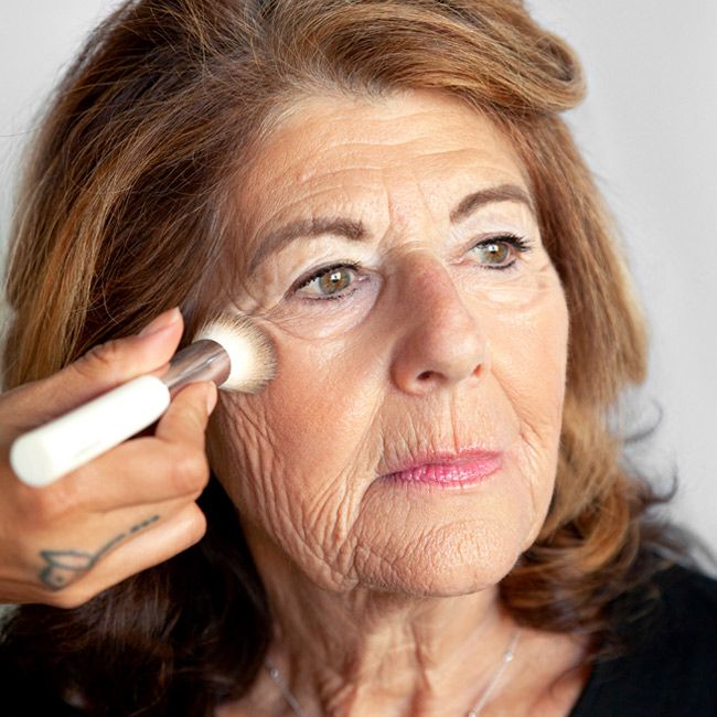 Ere Perez's Tres Lychee Cream Natural concealer Application