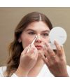 Ere Perez's Tres Lychee Cream Natural concealer Model