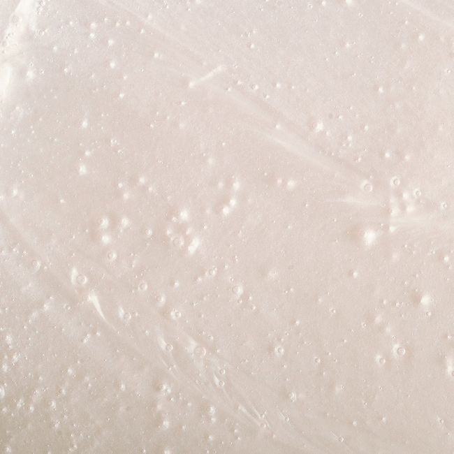 Madara's Bitter Honey Organic moisture wash Texture