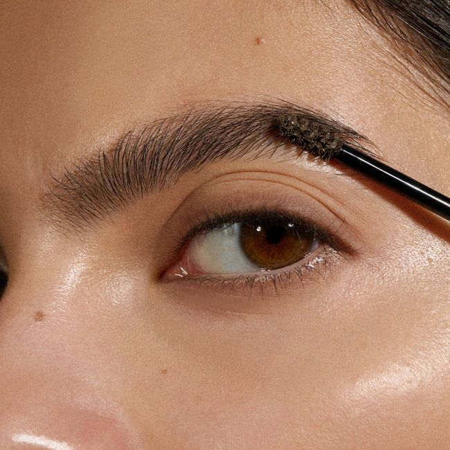 Madara's Grow & Fix Tinted Brow gel Ash Brown Application