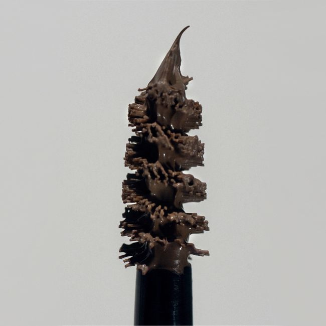 Madara's Grow & Fix Tinted Brow gel Ash Brown Texture