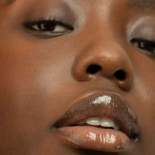 Ilia Beauty Reviving lip balm model