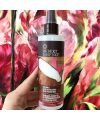 Spray cheveux anti-frisotti et thermo-protecteur à la noix de coco Desert Essence lifestyle