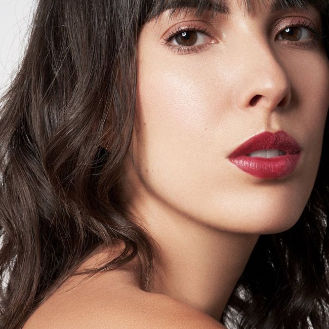Le Rouge Francais Organic lipstick model beauty