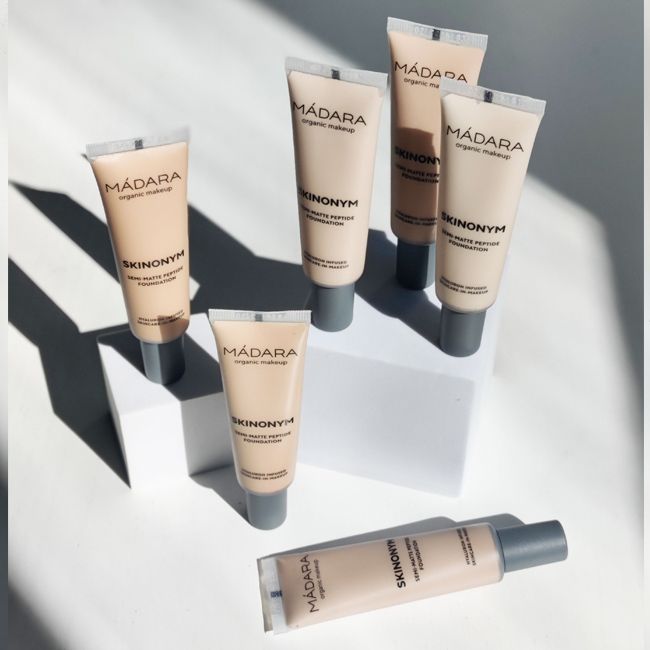 Madara Skinonym foundation packshot