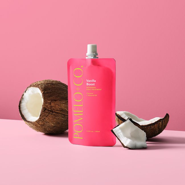 Pomelo Vanilla Boost repairing hair mask lifestyle