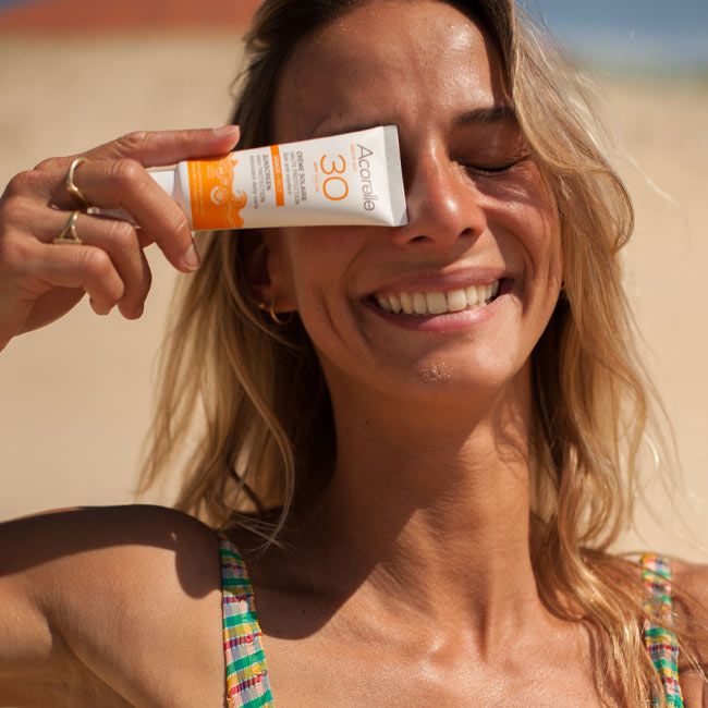 Crème solaire minérale visage SPF 30 Acorelle cosmétiques lifestyle