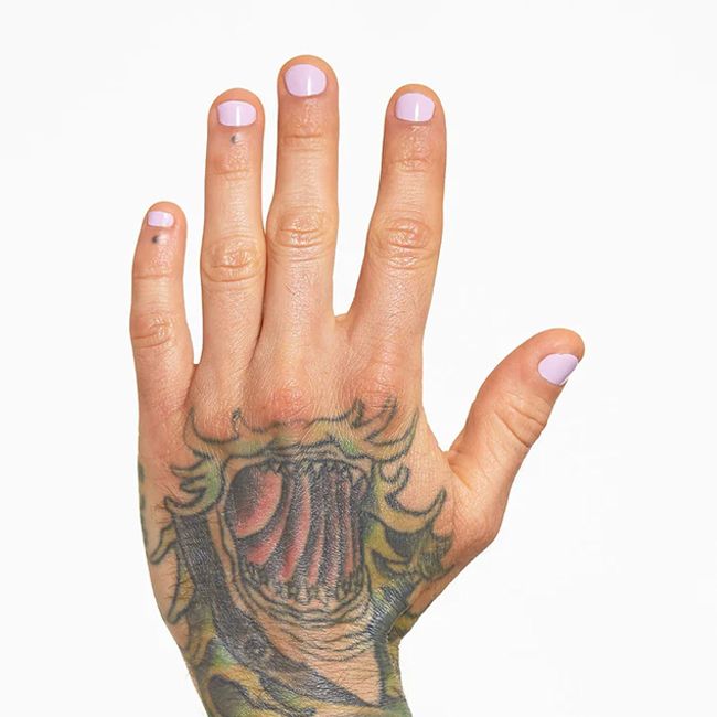 Vernis naturel à base de plantes Lavender Gitti model