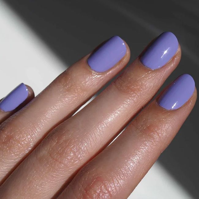 Gitti Digital Lavender plant-based nail polish model