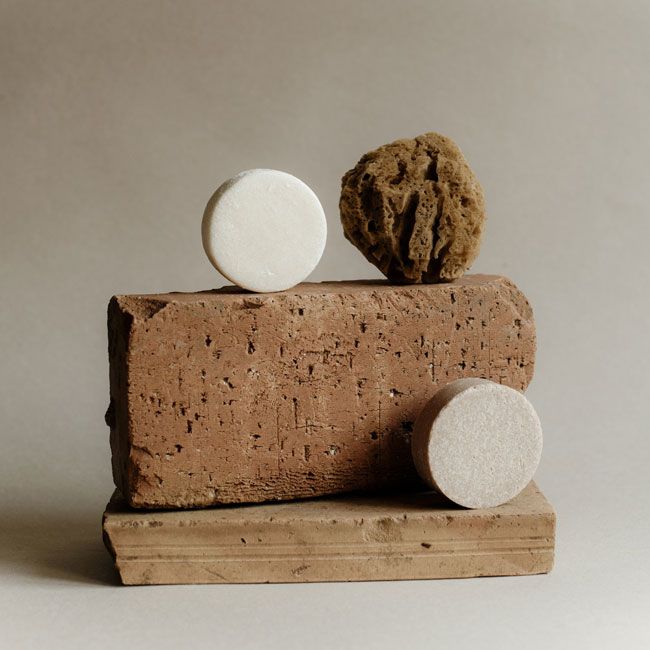 Le Chat dans l'Armoire Fleur d'Oranger Mediterranean salt soap lifestyle