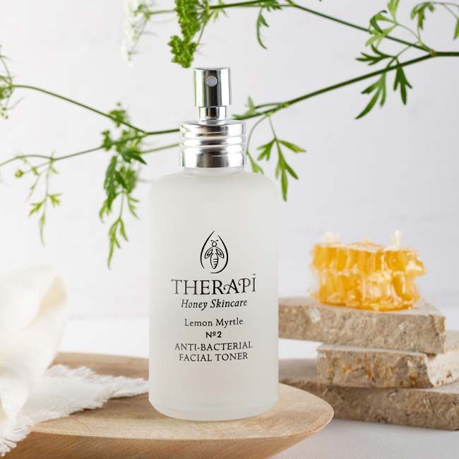 Therapi's Lemon myrtle purifying anti-bacterial facial toner lifestyle