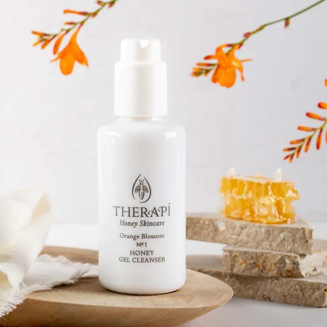 Therapi Cosmetics Orange blossom balancing honey gel cleanser lifestyle