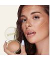 Kosas The Sun Show Waves baked bronzer mannequin