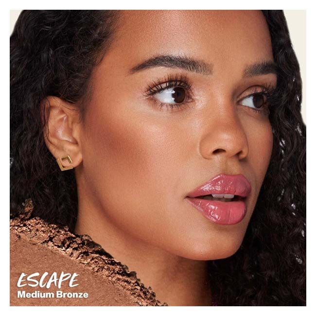 Bronzer cuit The Sun Show Escape Kosas model