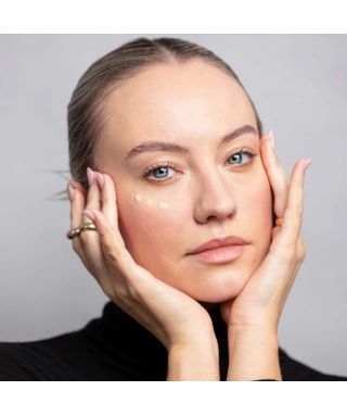 Illuminating eye contour Kiwi Seed Gold - 30ml Illuminating eye contour Kiwi Seed Gold - 30ml