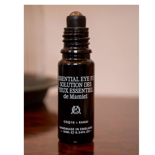 Contour des yeux naturel sérum essential eye fix De Mamiel package