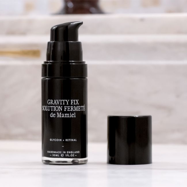 De Mamiel's lifting serum Gravity Fix lifestyle